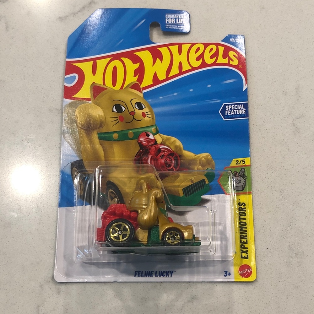 Mattel Hot Wheels Feline Lucky Car - Gold and Red
